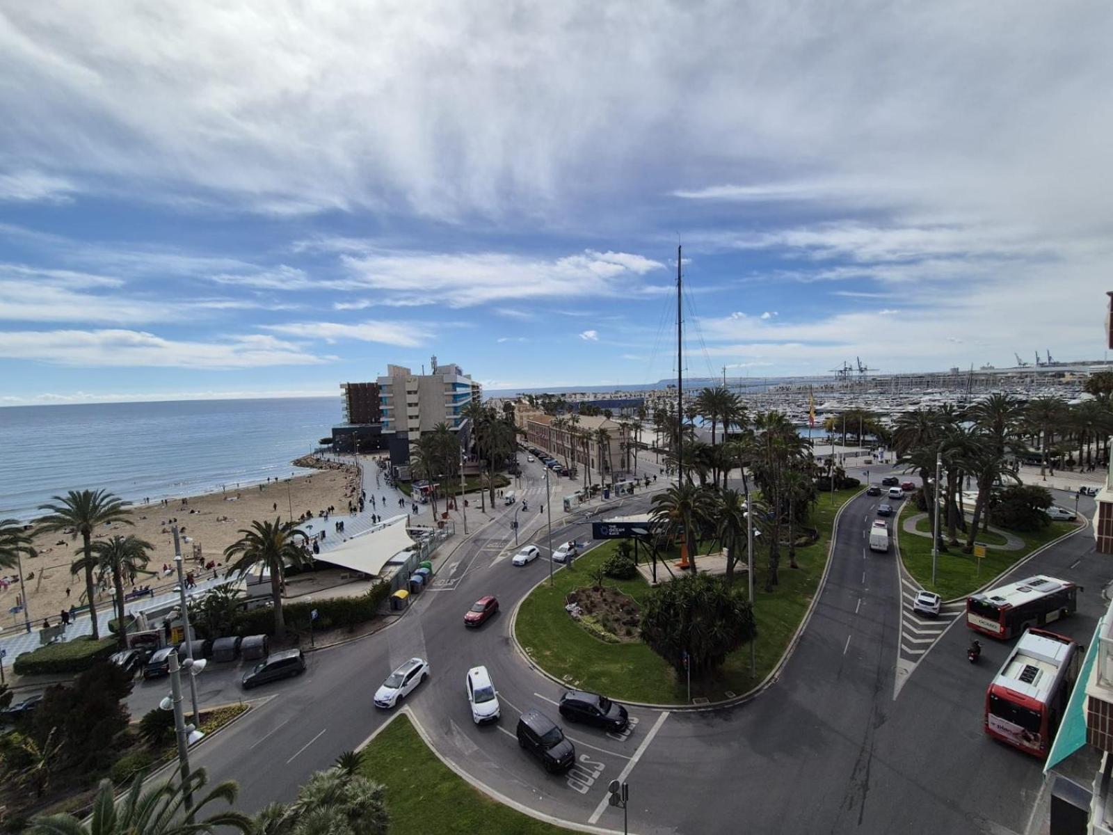 Apartamentos Playa Postiguet Alicante Exteriér fotografie
